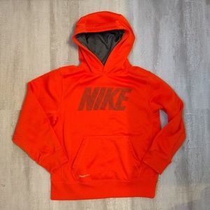 Nike Therma-Fit Hoodie Size M